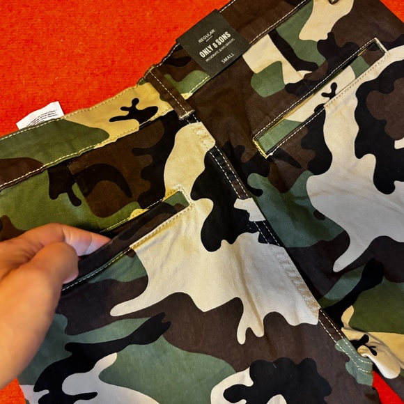 Only & Sons camo cargo Bermudas shorts NWT - Picture 7 of 10